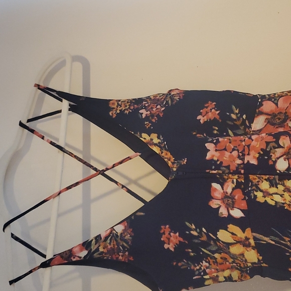 Romper - Picture 4 of 4